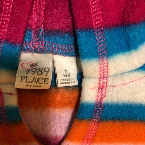 The Children’s Place Hooded Fleece Top - Picture 6 of 7